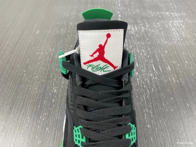 Retro 4 Jordan DR5415-030 SB 0813